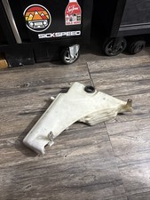 Audi 2010 S4 Windshield Wiper Resivore