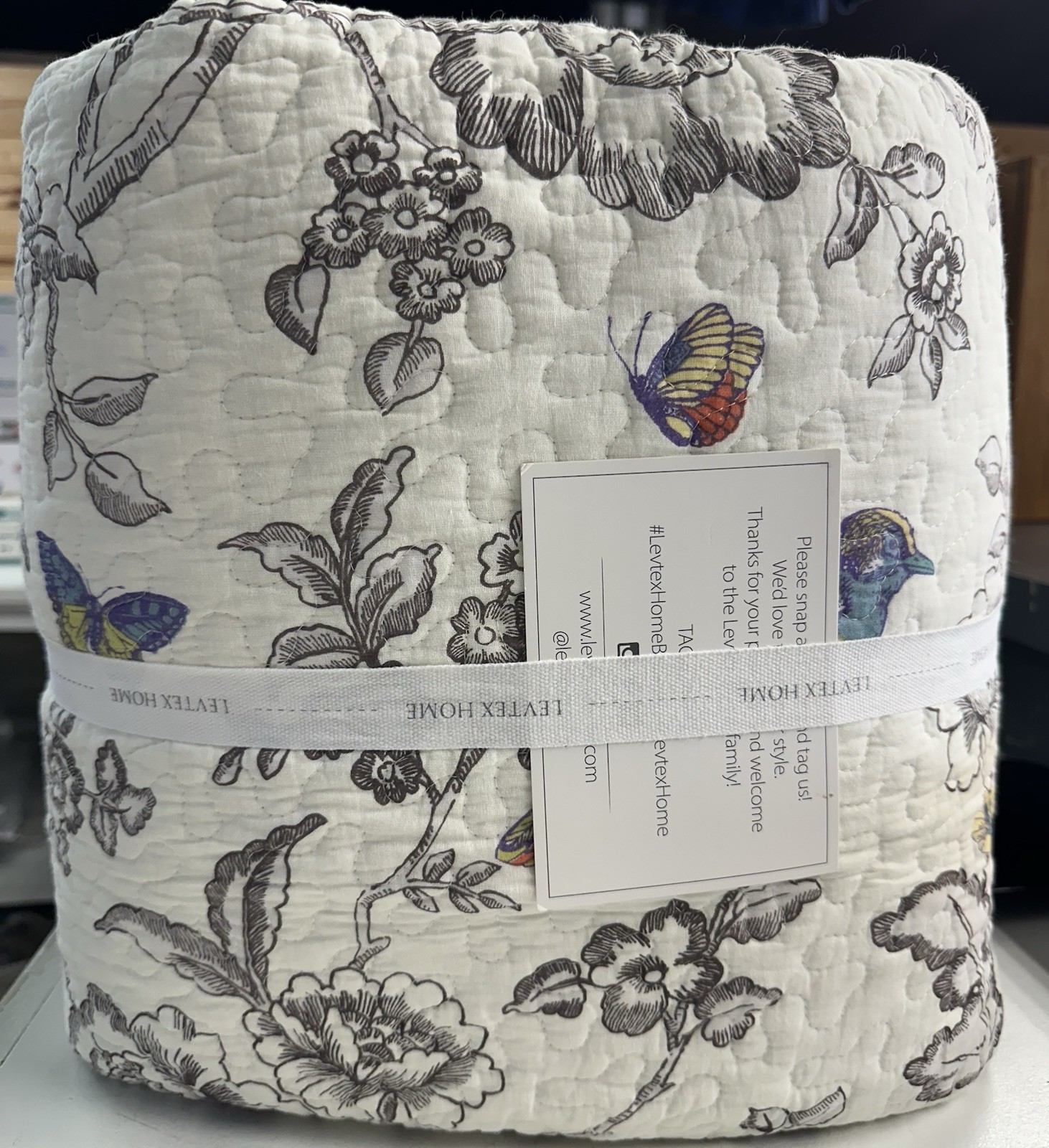 Levtex Home Mockingbird Reversible KING Quilt & 2 King Pillowshams Set