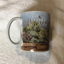Lang and Wise 1998 “HERBS OF WILLIAMSBURG” Coffee Mug