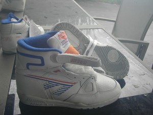 hi tec basketball boots