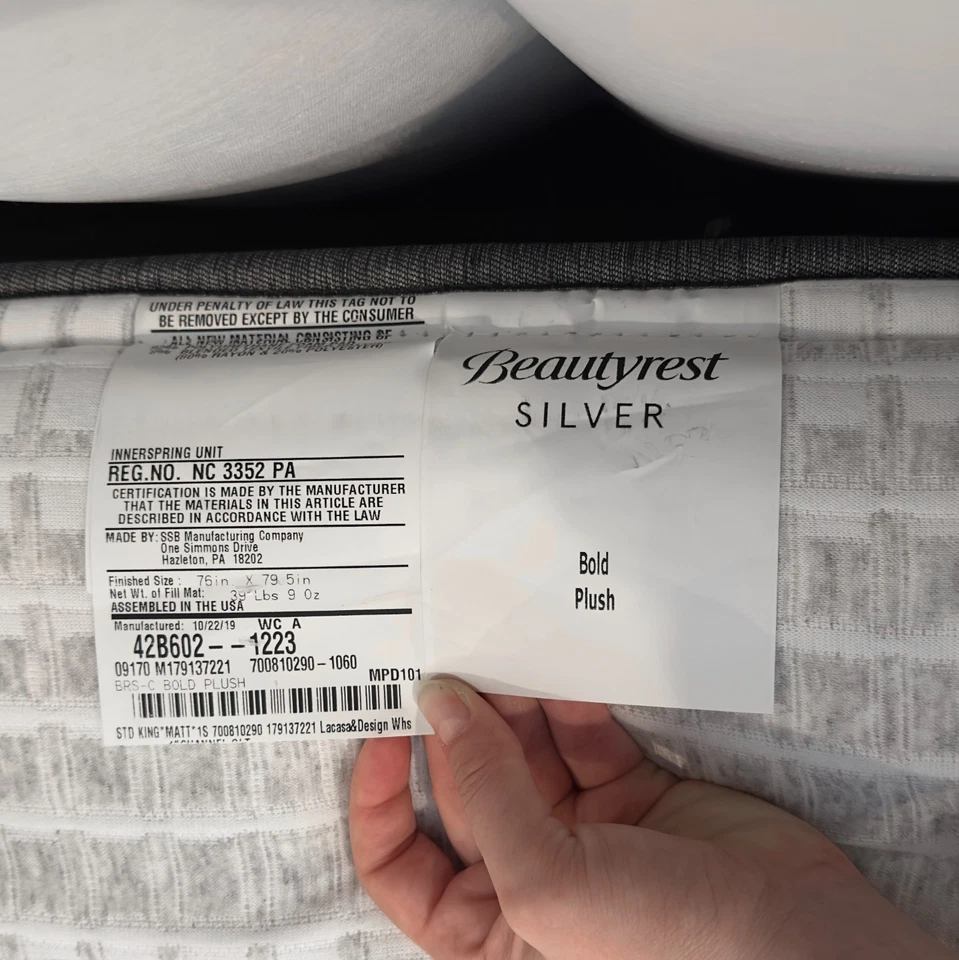 Simmons Beautyrest Silver BRSC-BOLD King 12" Mattress - 700810290-1060 Mfg 2019 - Image 2 of 4