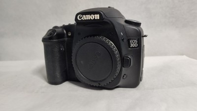 Canon EOS 30D 8.2MP Digital SLR Camera - Black (Body Only)