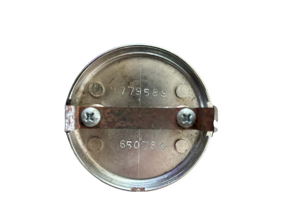 OEM 1965 Pontiac LeMans GTO Tempest Horn Button 9779589 - Image 2 of 2