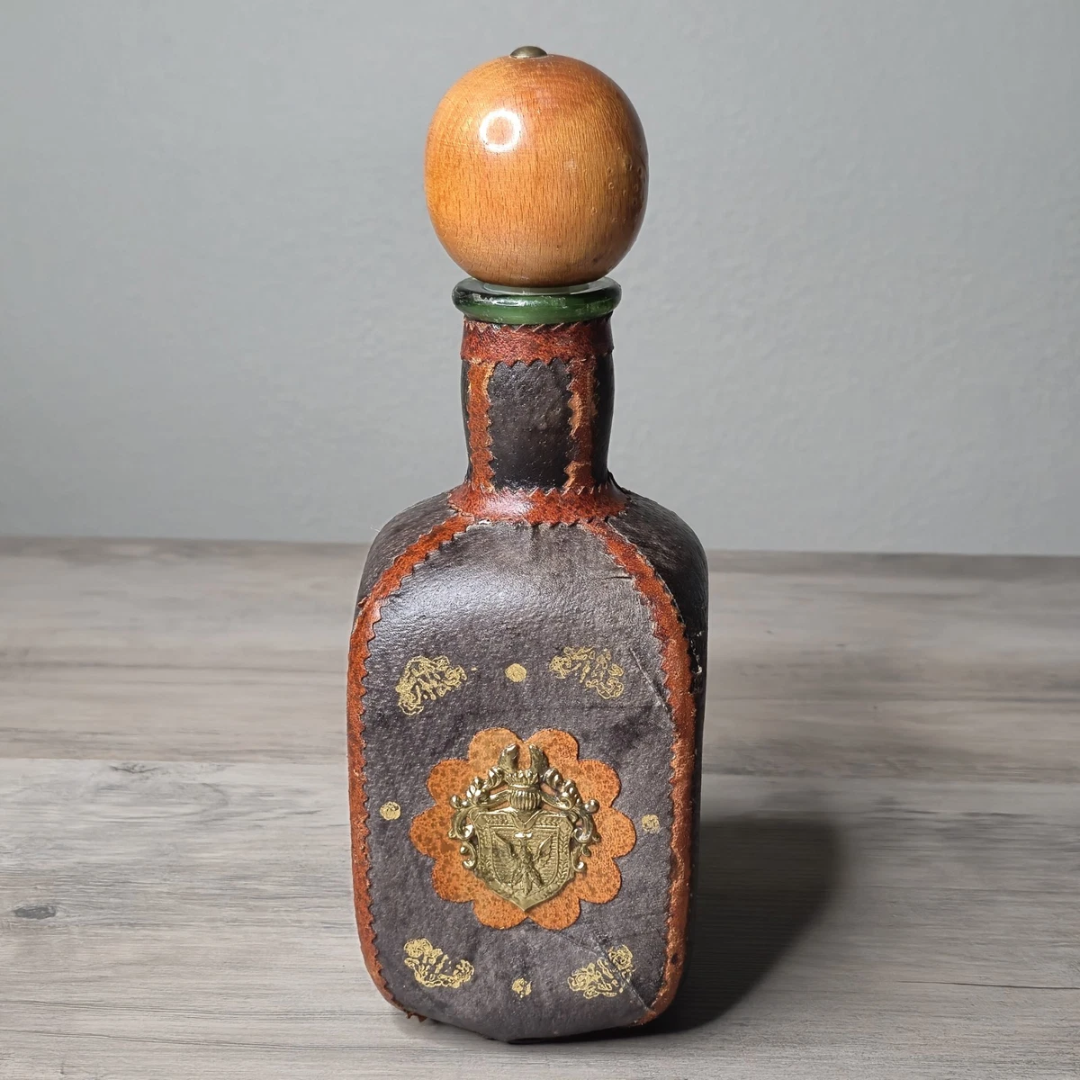 Leather Decanter Italy In Collectible Decanters (1970-Now) for