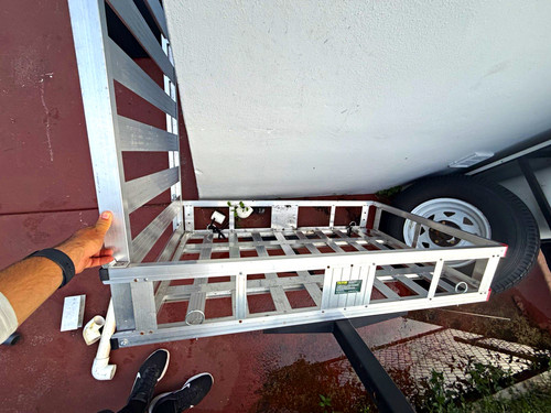 VEVOR Aluminum Multi-Fold Portable Access Ramp, Anti-Slip Surface, Silver
