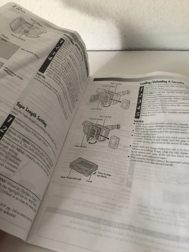 JVC COMPACT VHS CAMCORDER GR-SCM330 Manual ONLY - Image 3 of 4