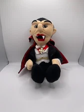 Vintage Stuffins 1999 Universal Studios Monsters Dracula Vampire Plush Toy