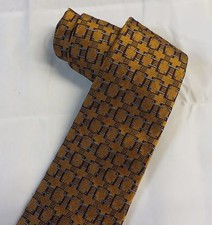 Holt Renfrew Executive 100 Silk Tie Necktie made in Italy