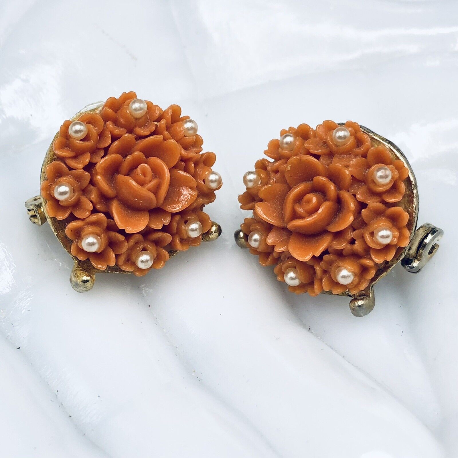 Vintage Faux Cora Rose Flowers and Pearl Scatter … - image 1