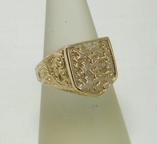 Gents Heavy 9 Carat Gold Three Lions Signet Ring Size S..1/2 - 21514 - Picture 3 of 4