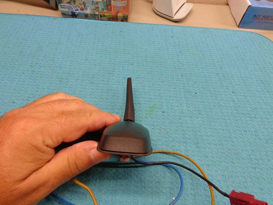 ANTENA RADIO DIGITAL PONTIAC G5 07 08 09 GPS ONSTAR Foto 4 de 4