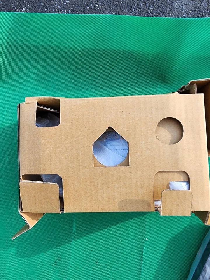 JVC Compact Super VHS Camcorder GR-SXM750U Camera Untested Sealed - Image 2 of 4