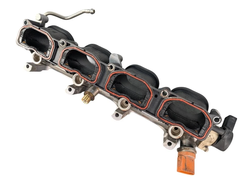 13-15 Audi RS5 Lower Intake Manifold RH Air Distribution Housing 4.2 079133110BB - Image 4 of 4