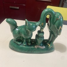 céramique animalière le renard et la cigogne aubert  doré a la main  etat neuf