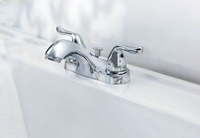 OakBrook 67499W-6101 1.2 GPM Pacifica 2-Handle Lavatory Pop-Up Faucet 4 in.