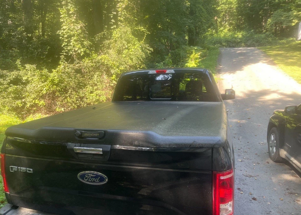 Ford F-150 Hard Tonneau Cover 4x4 Truck Bed Lid Black 7 Foot Bed - Image 2 of 3