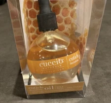 Cuccio Naturale Revitalizing Cuticle Oil 2.5oz (73mL) Milk & Honey