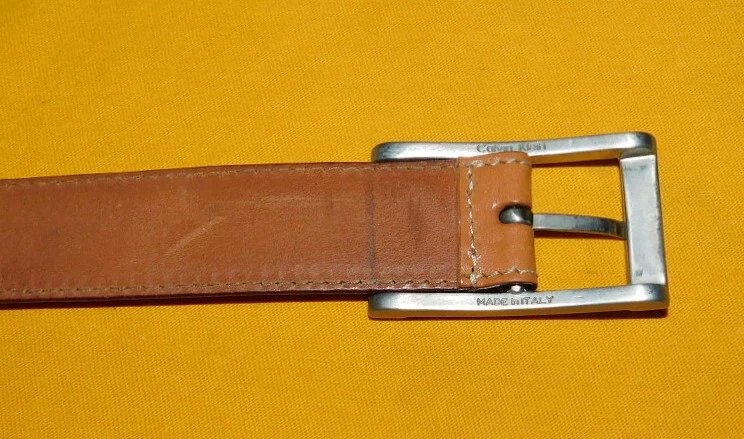 CALVIN KLEIN HECHO EN ITALIA MARRÓN CLARO VEGETAL. CINTURÓN PIEL CURTIDA TALLA 40/100cm.. Foto 3 de 4