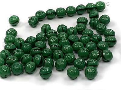 Czech Glass Druk Beads 8x7mm Flattened Round with Clover Rich Green 30pcs, P899