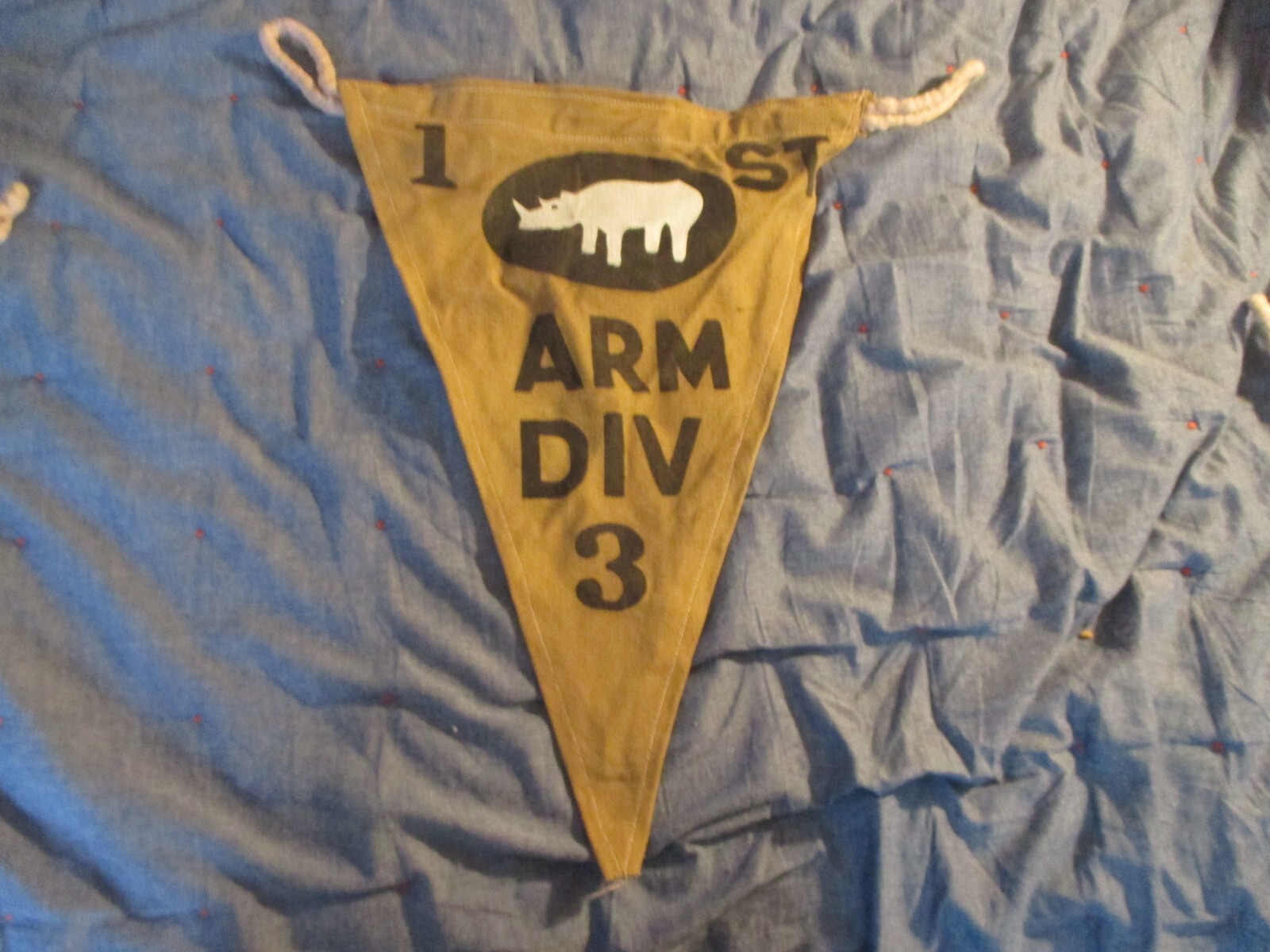 Picture 1 of 2