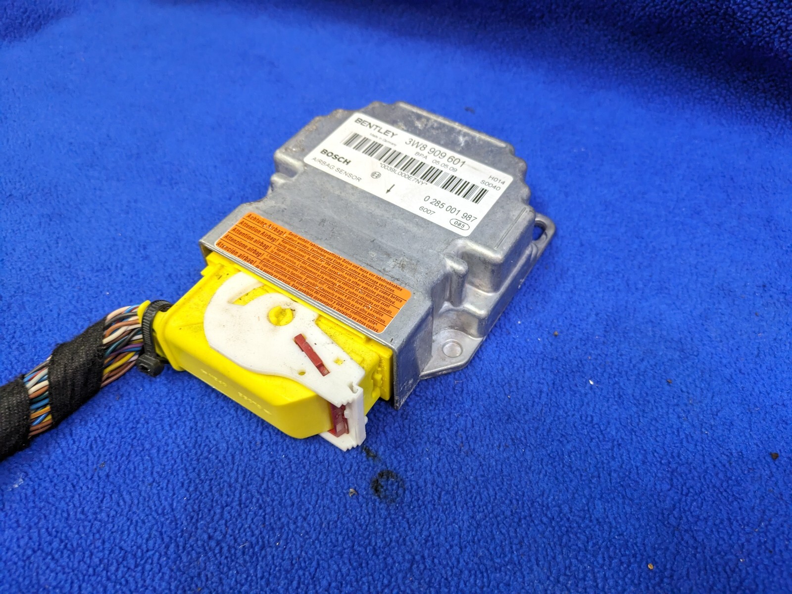 06-12 Bentley Continental Flying Spur sensor with pigtail harness OEM 3w0035110a