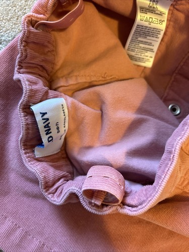 Old Navy Girls, Small 6-7, Pink Corduroy Front Snap Button Skirt! - Picture 6 of 6