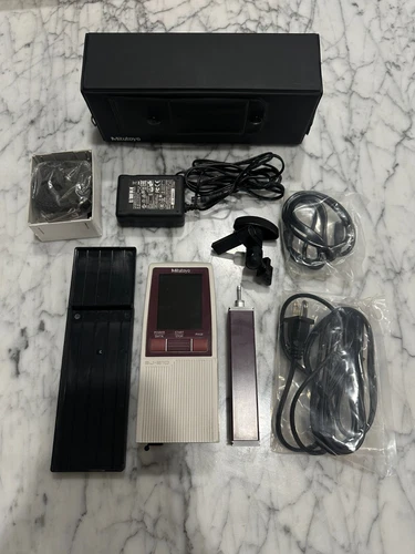 Mitutoyo SJ-210 178-561-02A Portable Surface Roughness Tester