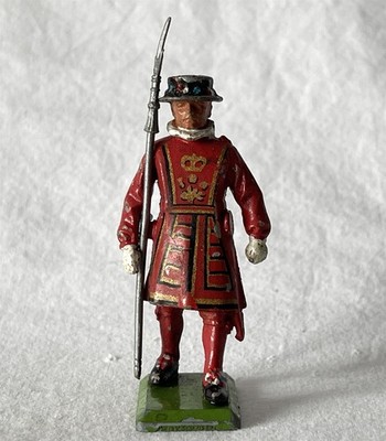 Vintage bemalter Bleispielzeug Soldat Britains Ltd Beefeater Yeoman Guard #pV355