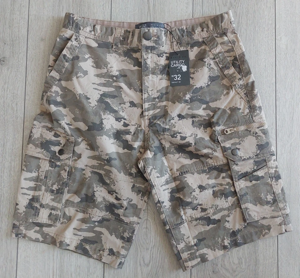UTILITY CARGO Shorts, Camouflage, Cotton, size EUR 40, US - W32, new, Bangladesh - Image 1 of 4