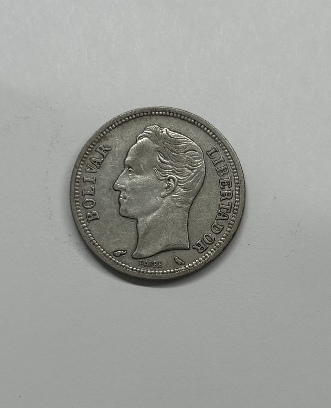1960 Venezuela 1 Bolivar Silver Coin - Simon Bolivar - Beautiful Uncirculated
