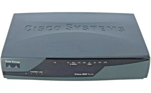 Cisco 878 v05 Router - 878 - 4 Ports LAN 10/100 + Netzteil