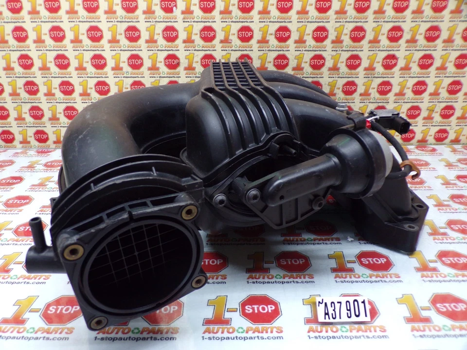 Nissan NV1500 2012-2018 conjunto de colector de admisión superior del motor 14010-EA205 OEM Foto 2 de 4