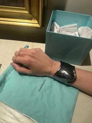 Tiffany & Co Elsa Peretti Ruthenium Knochen Manschette rechter Arm klein mit Box