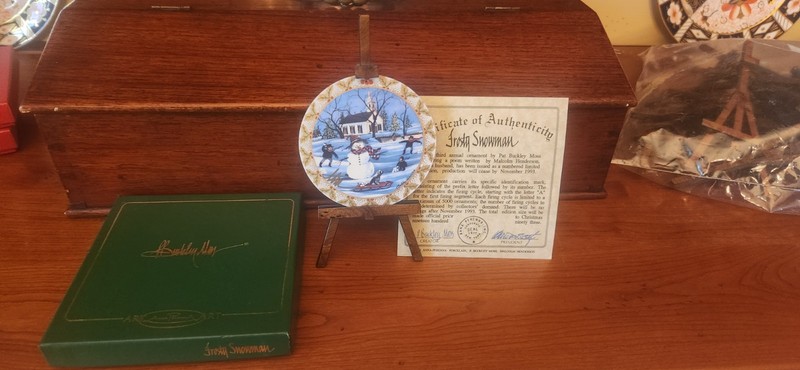 P. Buckley Moss Frosty Snowman Porcelain Christmas Ornament w/ COA