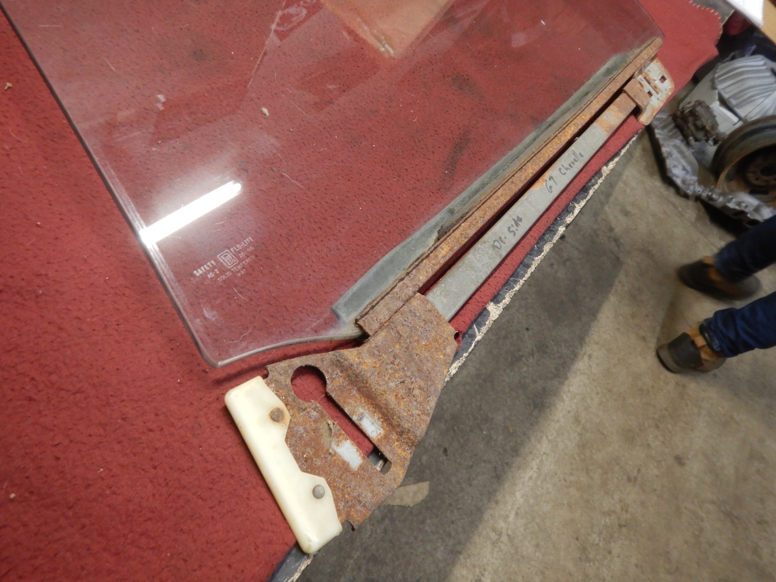 Picture 2 of 9