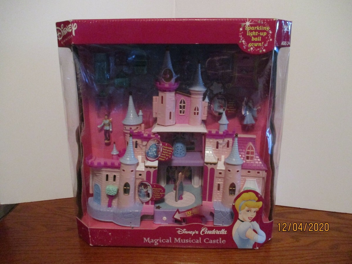 Disney - ヴィンテージ超レアDisney PRINCESS/BIG Castle音、光付き Vintage Disney Princess Cinderella Magical Musical Castle 2002