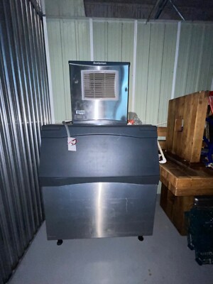 Scotsman Ice Machine MC0630MA-6 cooling  System / Bin B842S