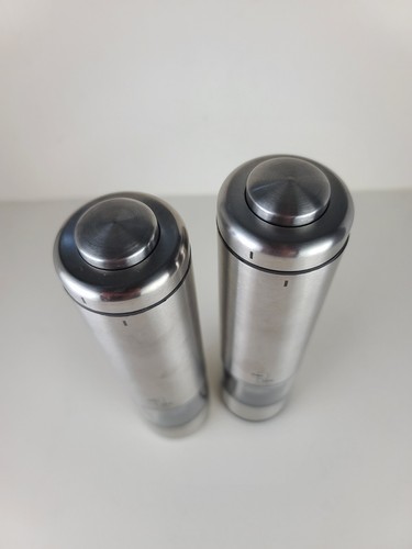 Kalorik 2-in-1 Salt and Pepper Mills Stainless-Steel PPG 26914 Battery Operated - Picture 6 of 7