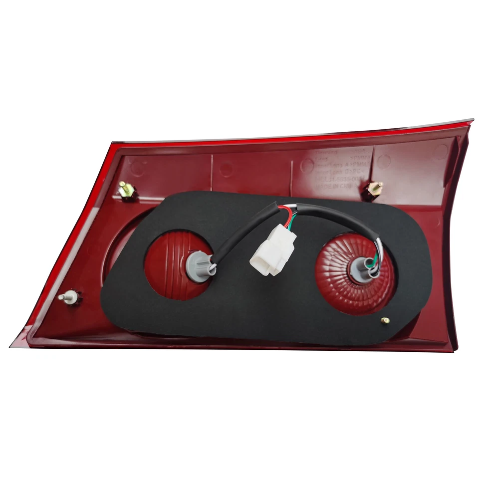 For Toyota Sienna 2006-2010 Inner Tail Light Right Passenger Side Rear Lamp - Image 4 of 4