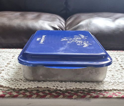 Vintage NORDIC WARE 9" x 13" Cake Pan 5 QT Aluminum Baking Pan with Snap-on Lid - Picture 6 of 10