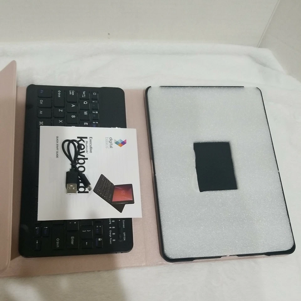 Digital Basics Air Exec Bluetooth Keyboard & Case for 10.2 iPad Rose Gold NIB - Image 4 of 4