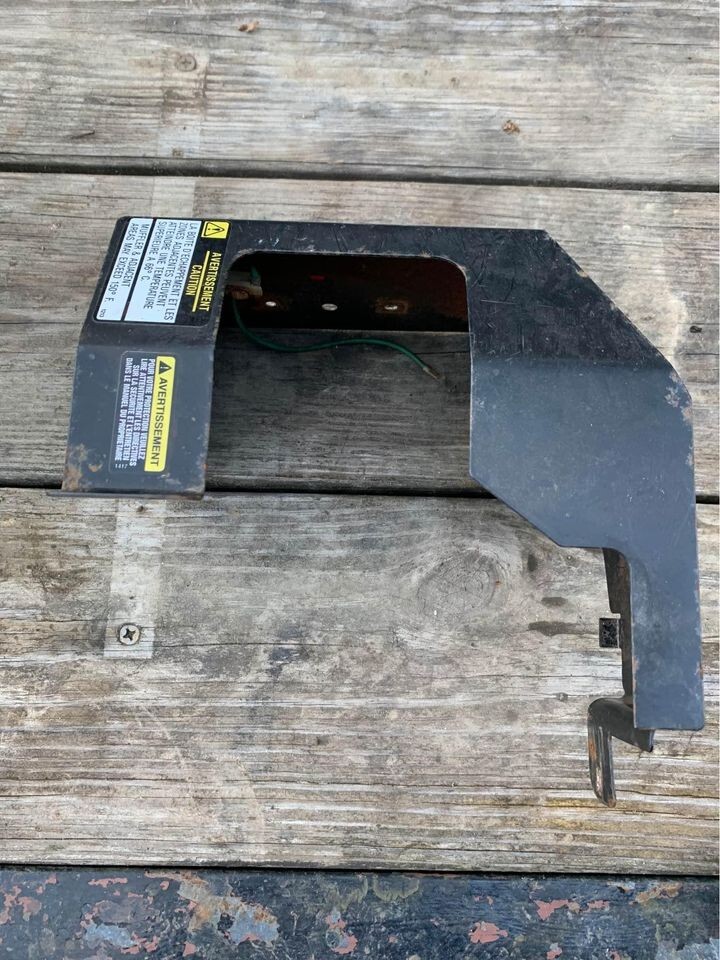 MTD Yard Machines Snowblower Carburetor Cover Tecumseh 8HP HMSK80