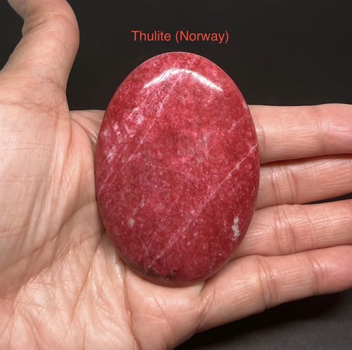 Thulite Genuine Palm Stone (from Norway) 100.4g RARE