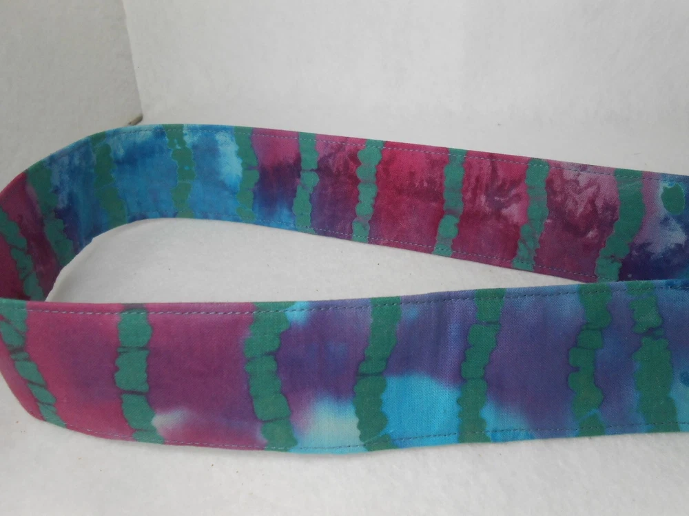 Yoga Mat Carrier with Elastic Bands in Turquoise Batik Print