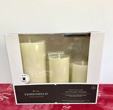 Threshold signature LED Pillar candles 3-piece and Remote Timers-New