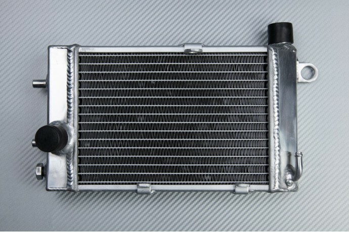 Radiateur droit Racing en alu pour Aprilia Futura 1000 RST l'excellence en aluminium soudé TIG