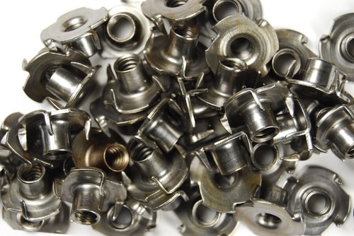 1/4-20 x 3/8 OAL x 3/4 Dia T-Nut 4 Prong H/Duty Tee Nut 25pcs with FREE TOOL!!! - Picture 5 of 7