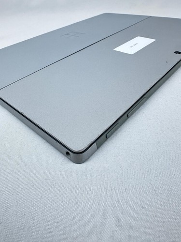 Microsoft Surface Pro 7 i5-1035G4 8GB RAM 256GB SSD Cracked Screen Win11 - Picture 16 of 19
