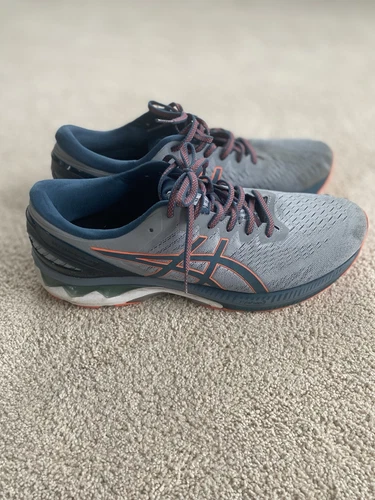 Scarpe da corsa atletica ASICS Gel Kayano 27 uomo taglia 13 grigio blu 1011A767