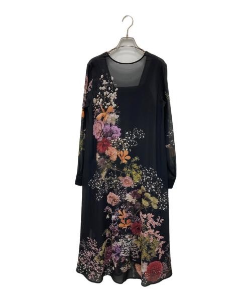 Ameri                    UND 2WAY DARIA V NECK bl… - image 2